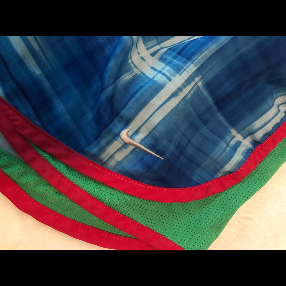 Nike | Dri-Fit Multi-color Athletic Shorts - Picture 2 of 3